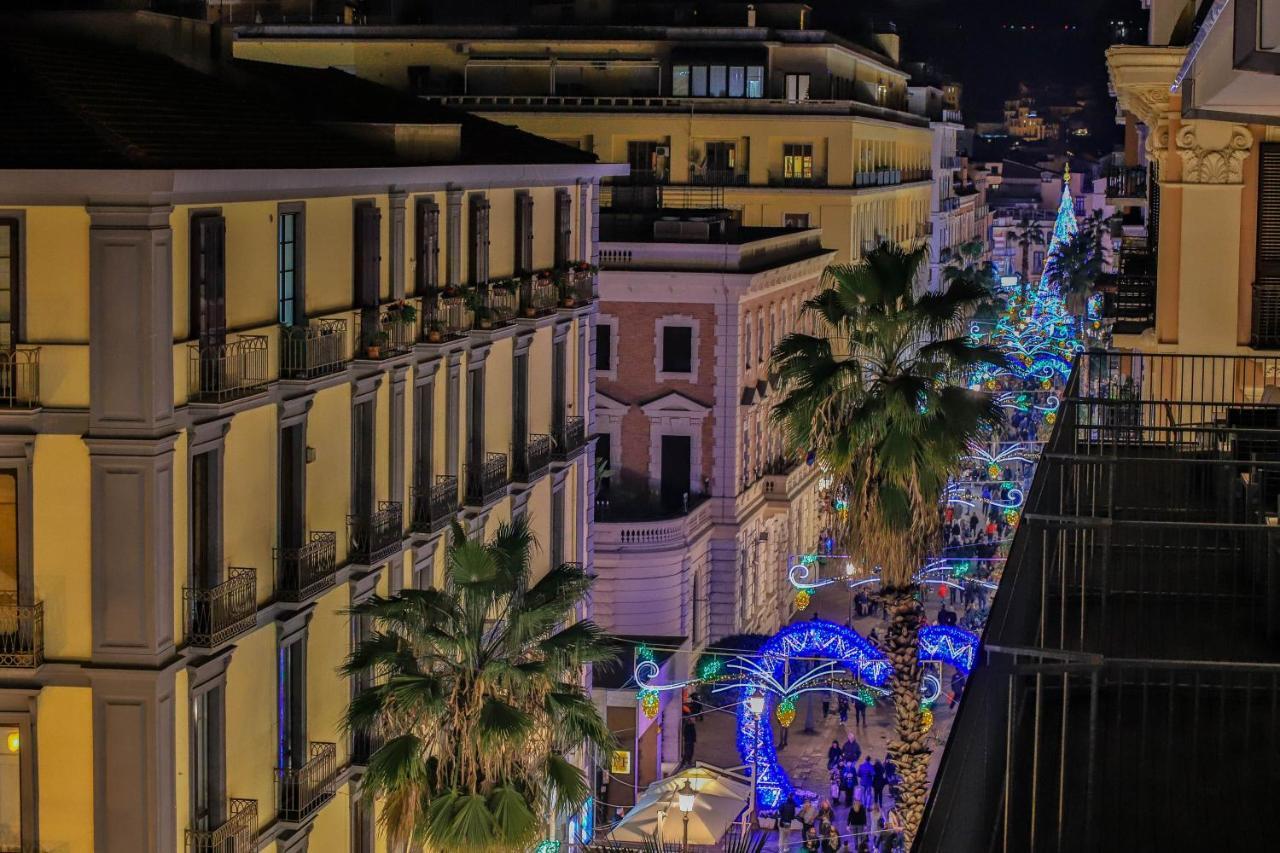 مبيت وإفطار ساليرنو Residenza Eleonora المظهر الخارجي الصورة
